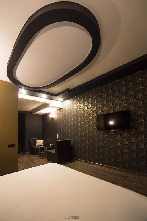 Voyage Hotel エレバン エクステリア 写真